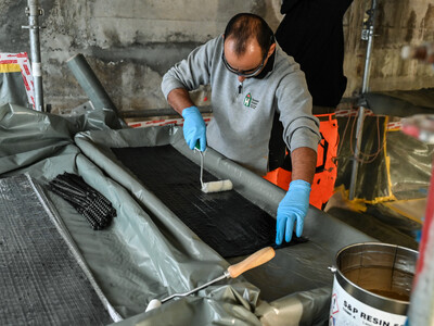 S&P C-Sheet är impregnerad med Resin 55 HP.