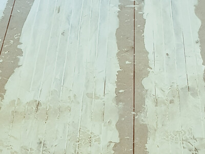 CFRP-laminaten limmades sedan fast på plats. Bild: Simpson Strong-Tie